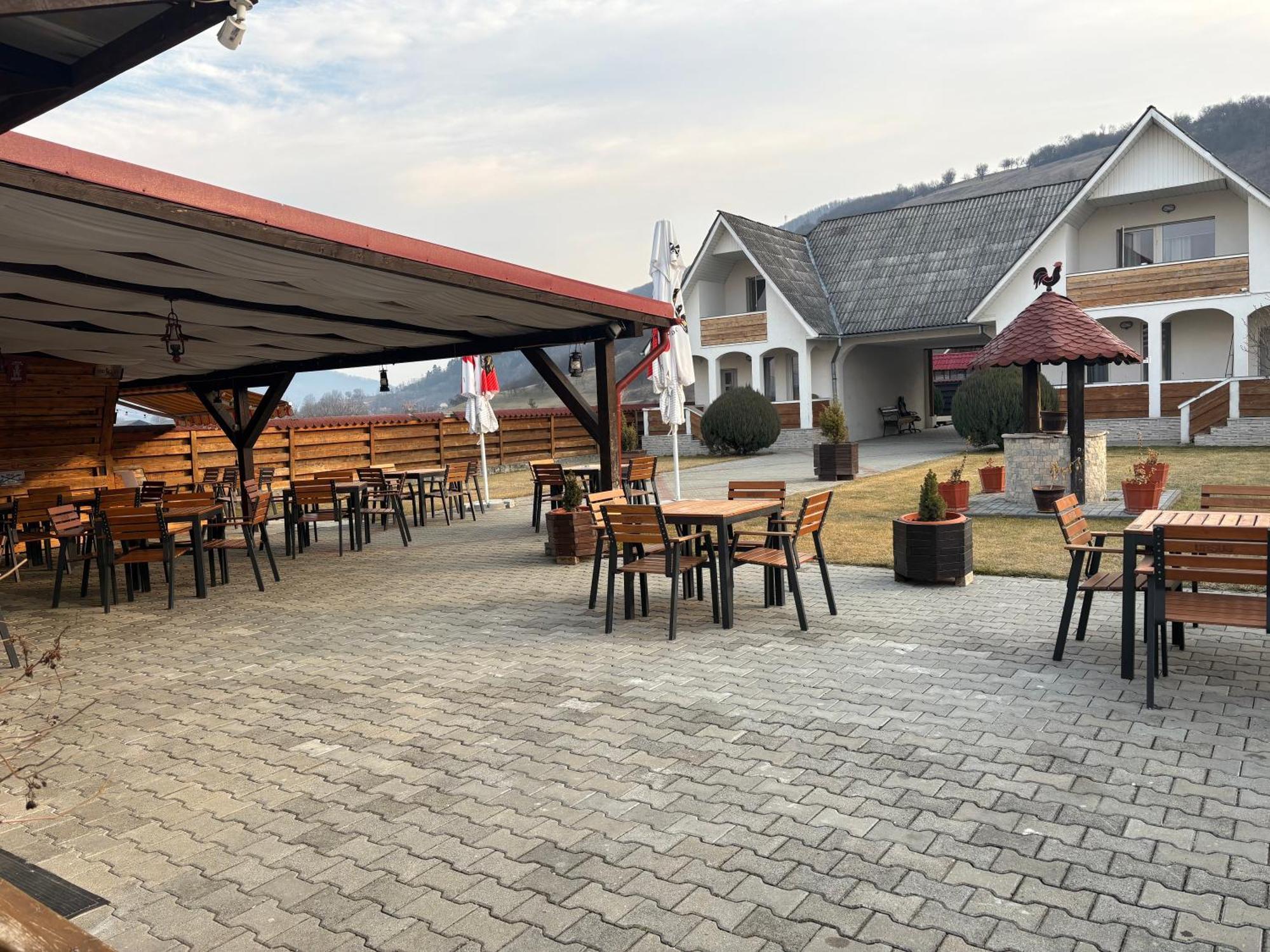 德日 多姆妮卡旅馆酒店 外观 照片